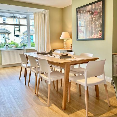 Central Townhouse With Free Off Road Parking And Garden York Bagian luar foto