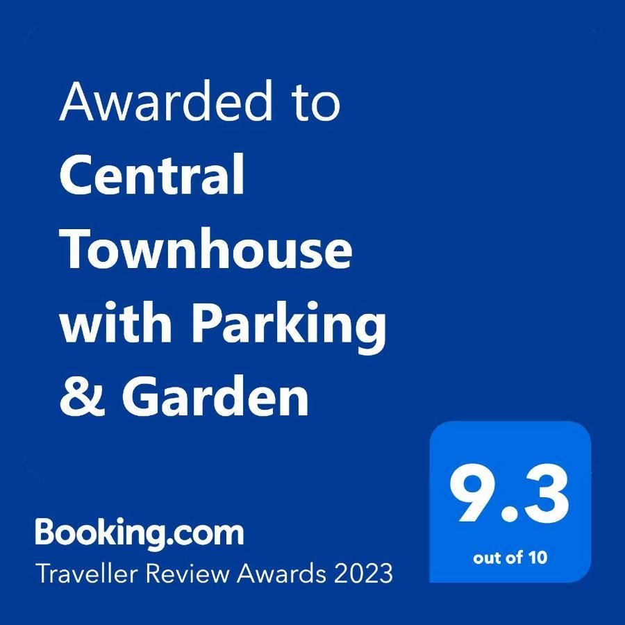 Central Townhouse With Free Off Road Parking And Garden York Bagian luar foto